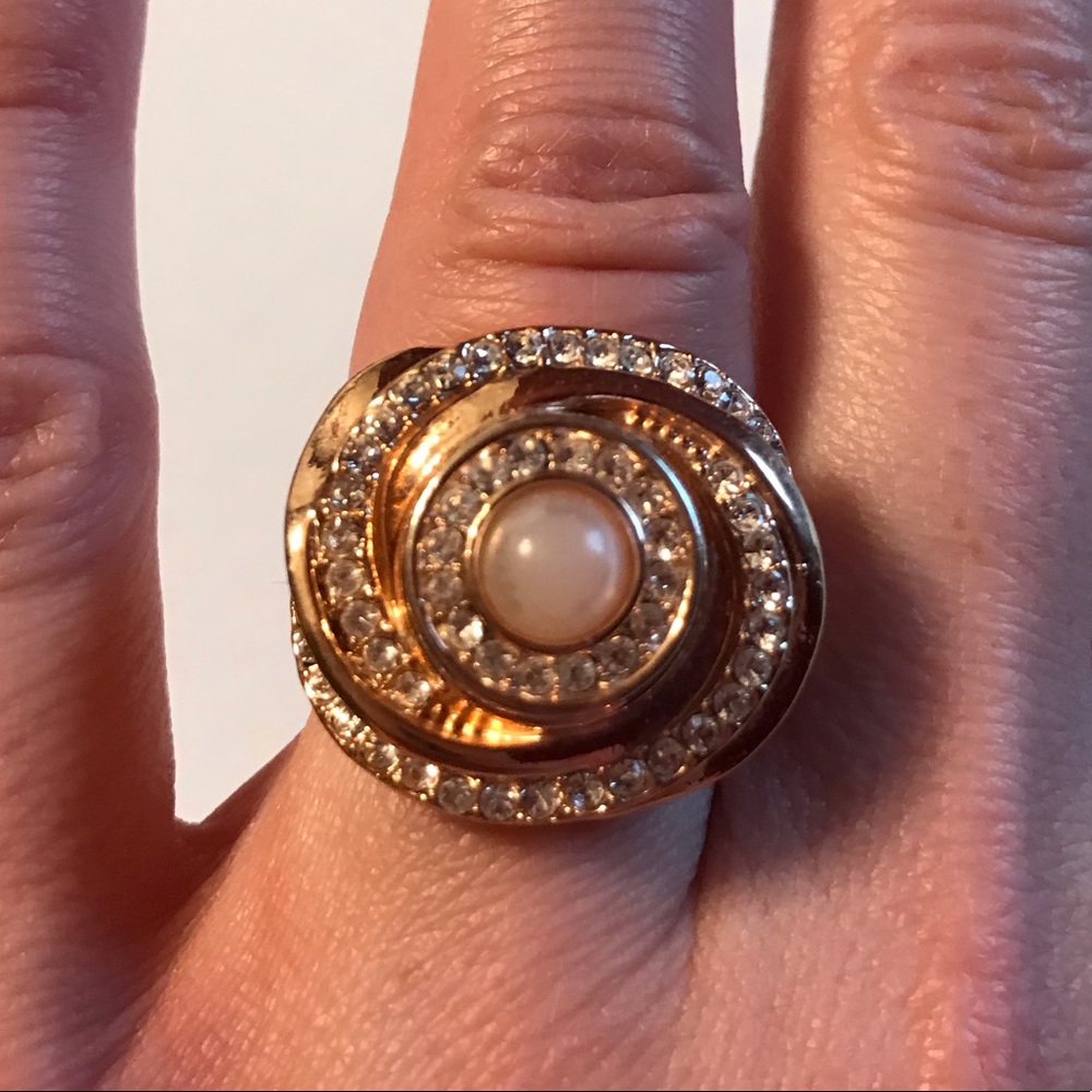 Magnolia and Vine Rose Gold Stretch Ring
